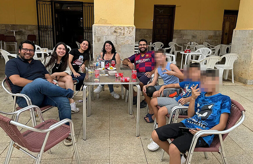 Los pueblos abren sus puertas&hellip;